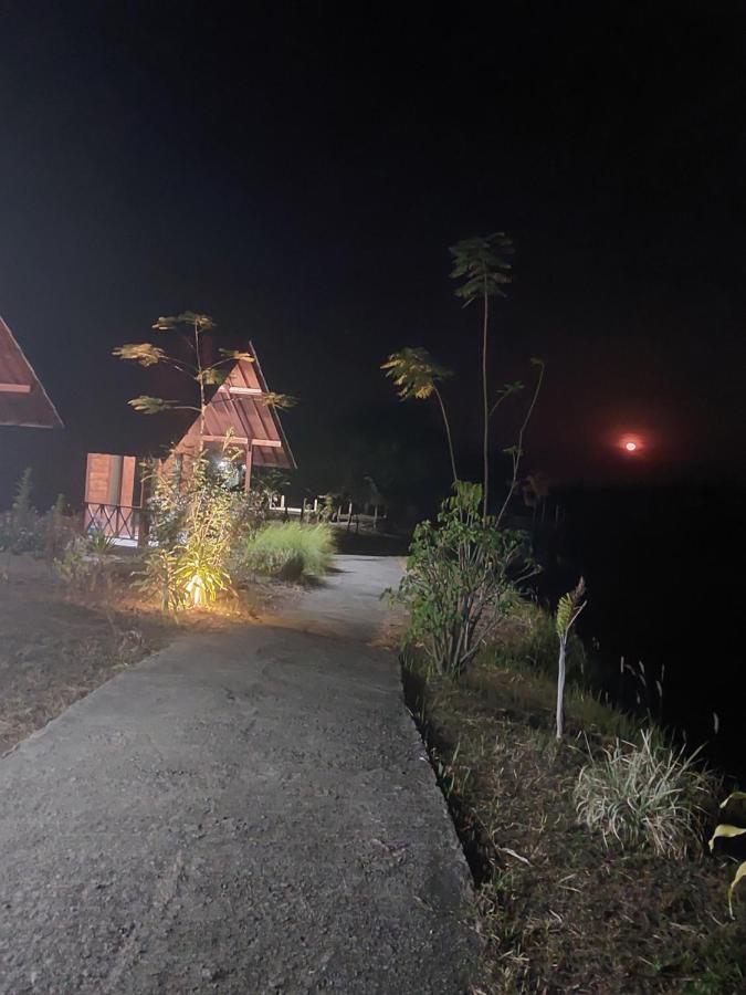 Arung Rinjani Hotel Senaru Eksteriør billede